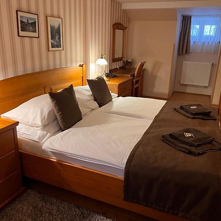 Hotel Pizzeria Belmonte Špindlerŭv Mlýn Eksteriør bilde